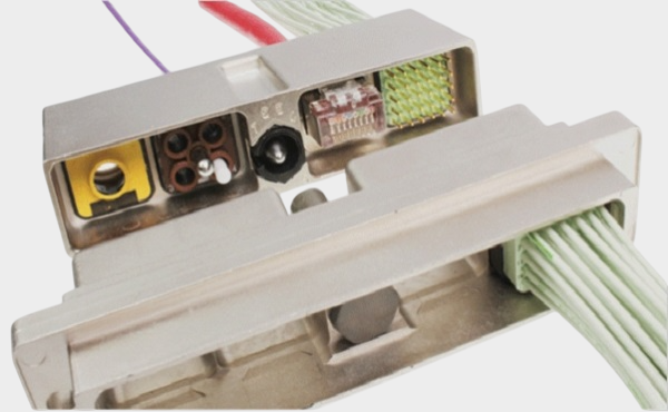 Amphenol Pcd连接器-1.png